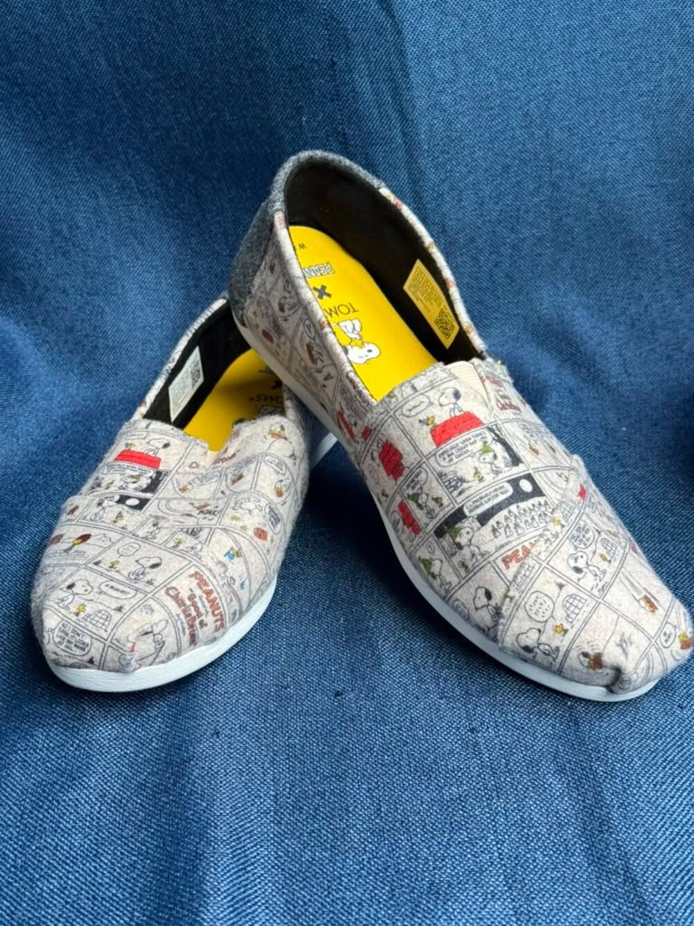 TOMS x Peanuts Alpargata Snoopy Comic Strip Slip On Flats 2022